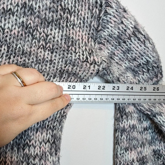 Ann Taylor LOFT Outlet Pink Grey Soft Knit Crew Sweater Woman  Small - Picture 11 of 11